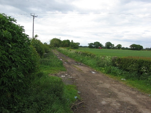 "Rufforth with Knapton"-foto av Martin Norman (CC BY-SA) / Urklipp från original