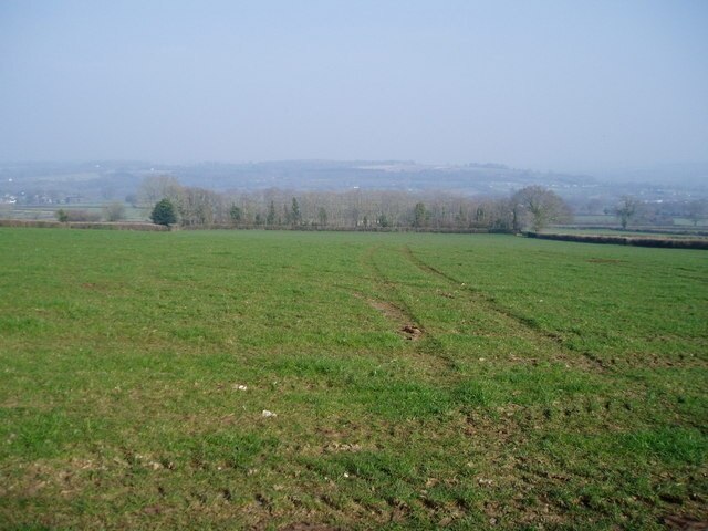 Arable land near Two Ash Hill Looking east towards A358.