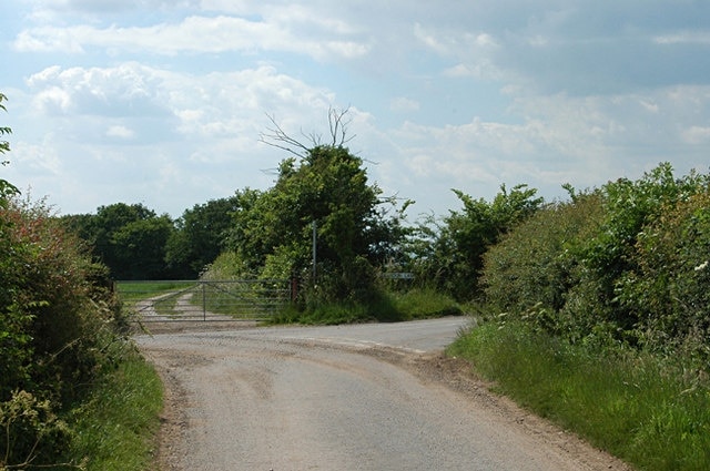 Photo "Bentley Pauncefoot" by Row17 (CC BY-SA) / Cropped from original