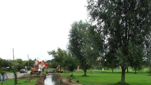 Photo "South Creake" by Evelyn Simak (CC BY-SA) / Cropped from original