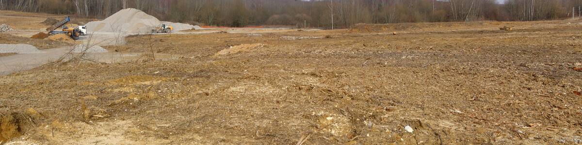 Photo "This file was uploaded with Commonist. Site des missiles Plutons de Bourogne : démolition." by ComputerHotline (Creative Commons Attribution 4.0) / Cropped from original