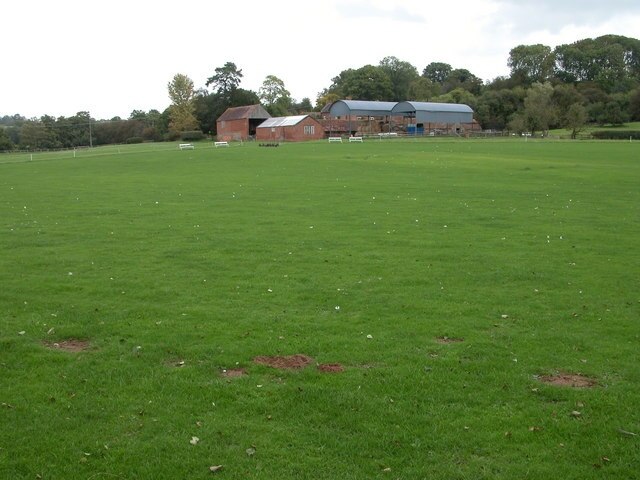 "Neen Sollars"-foto av Philip Halling (CC BY-SA) / Urklipp från original