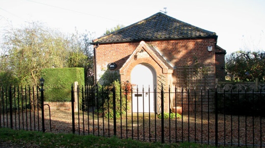 Foto „Thurlton“ von Evelyn Simak (CC BY-SA)/zugeschnittenes Original