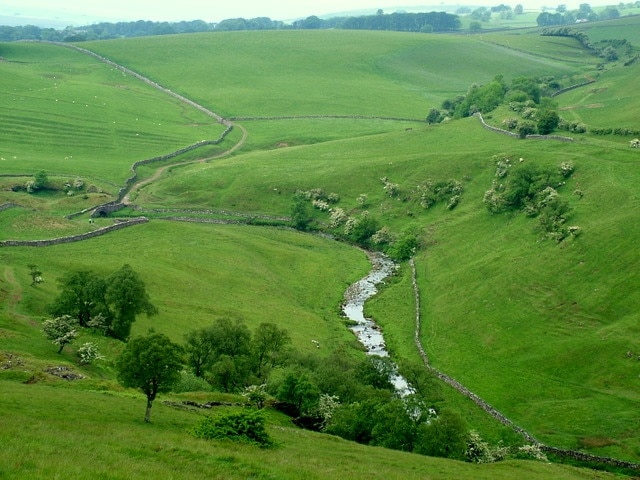 "Waitby"-foto av George Tod (CC BY-SA) / Urklipp från original