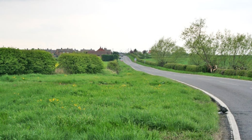 Photo "Cotgrave" by Kate Jewell (CC BY-SA) / Cropped from original