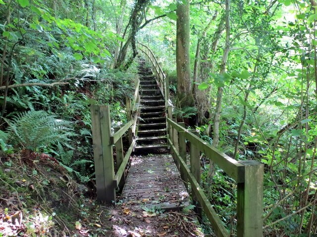 Bildet «Manordeilo» tatt av Alan Richards (CC BY-SA) / originalbilde beskjært