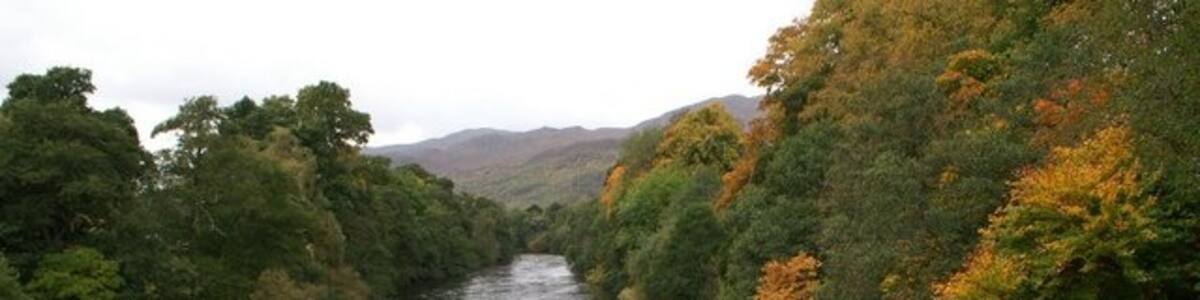 Photo "River Farrar at Struy Taken from the Struy Bridge, just before the Farrar joins the Glass to become the Beauly." by Mike Pennington (Creative Commons Attribution-Share Alike 2.0) / Cropped from original