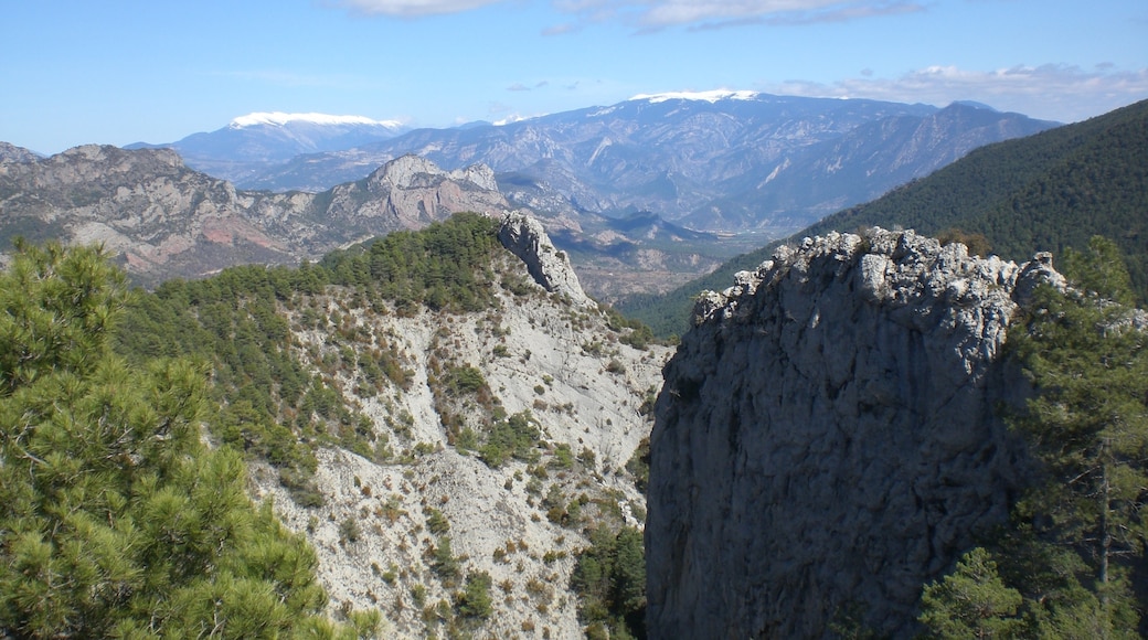 Photo "Coll de Nargo" by EliziR (CC BY-SA) / Cropped from original