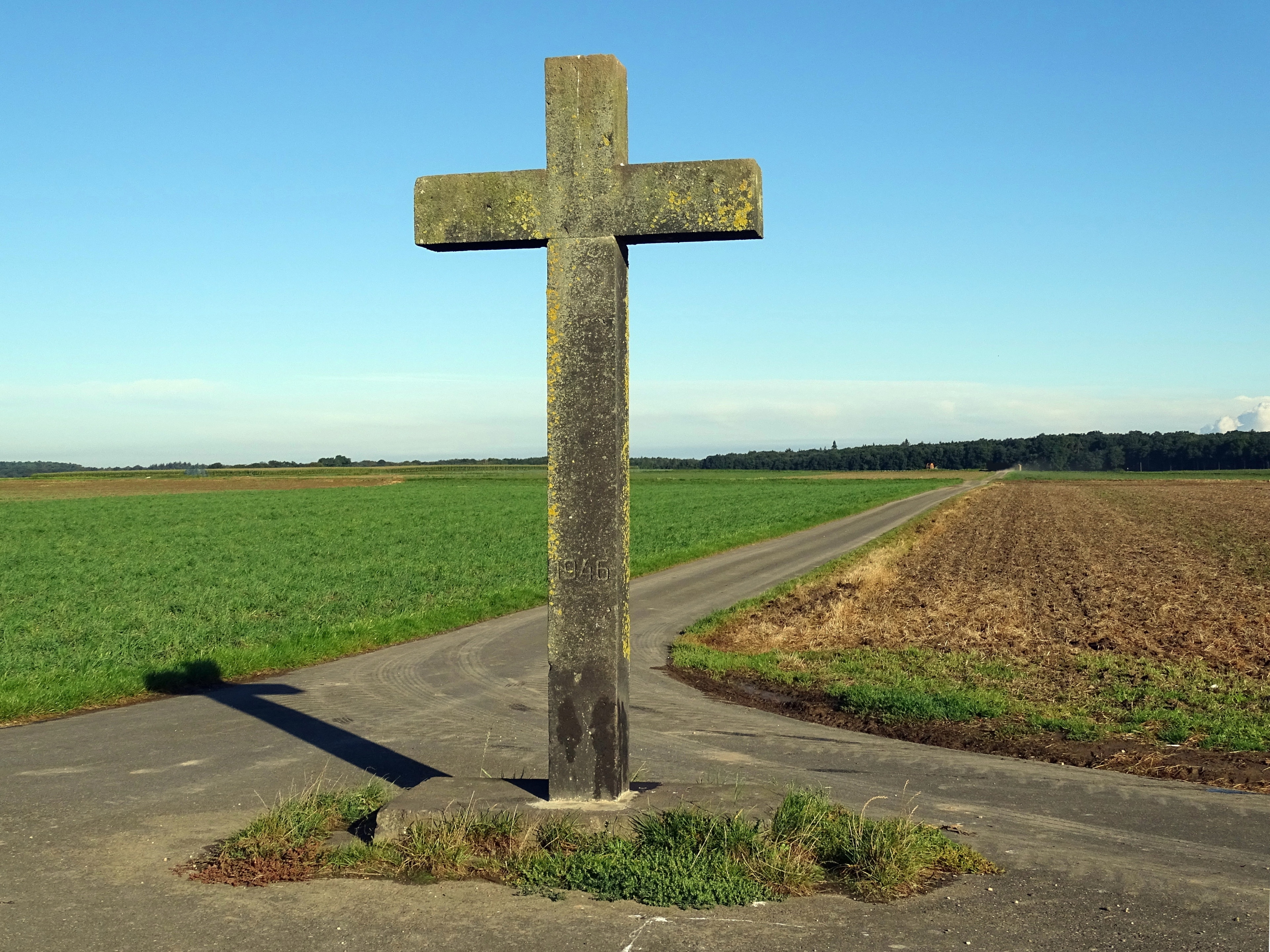 Foto „Bornheim“ von Prof. emeritus Hans Schneider (Geyersberg) (CC BY)/zugeschnittenes Original