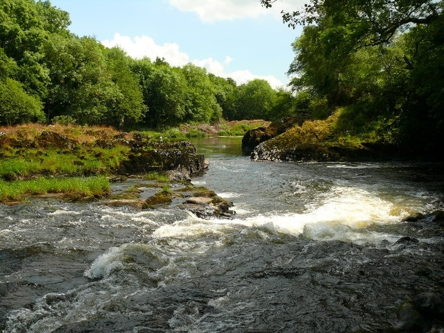 Afon Gwy / River Wye Creigiau Pen Ddol / Pen Ddol Rocks