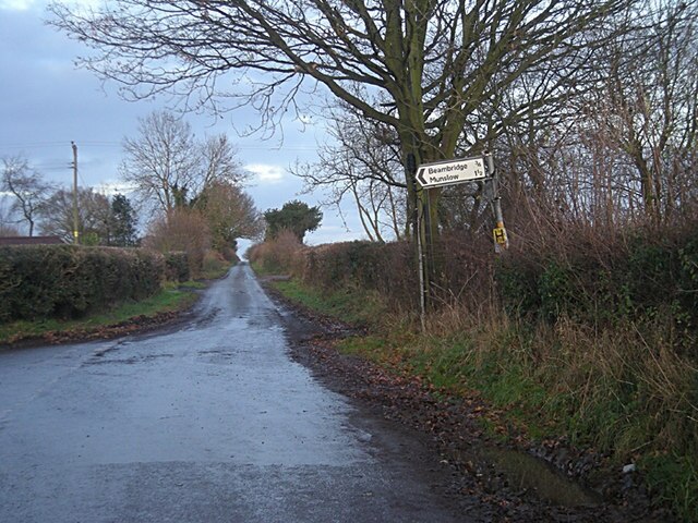 Photo "Abdon and Heath" by Row17 (CC BY-SA) / Cropped from original