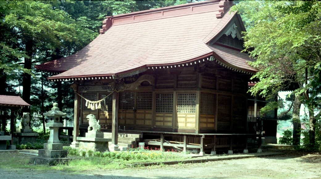 Foto "Kitakami" oleh shikabane taro (CC BY) / Dipotong dari foto asli