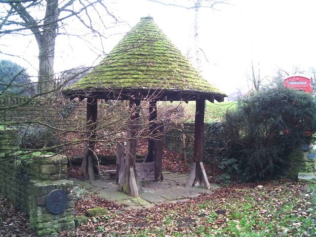 Foto “Witham en la Colina” tomada por Brian Green (CC BY-SA); recorte de la original