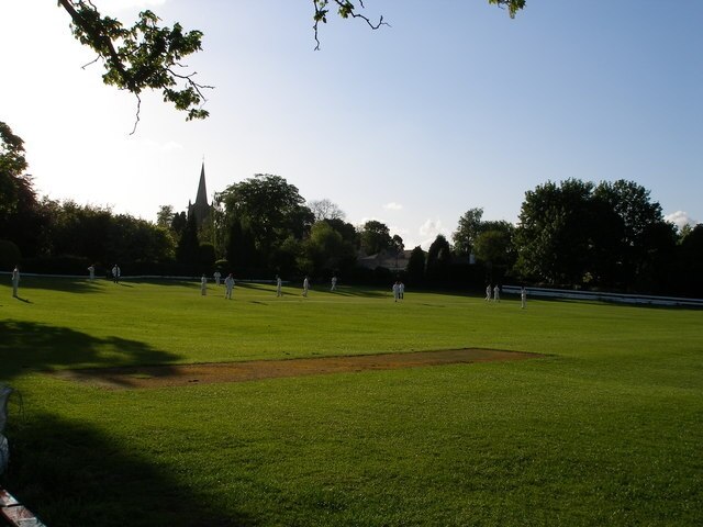 Foto “Kirk Deighton” tomada por Carol Rose (CC BY-SA); recorte de la original