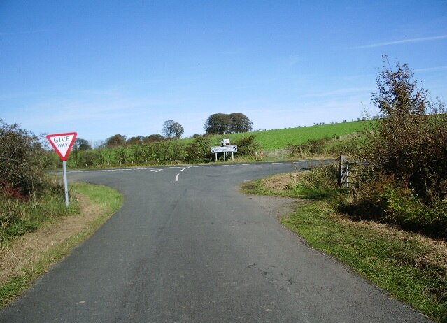 Foto "Bothel and Threapland" de Alexander P Kapp (CC BY-SA) / Recortada do original