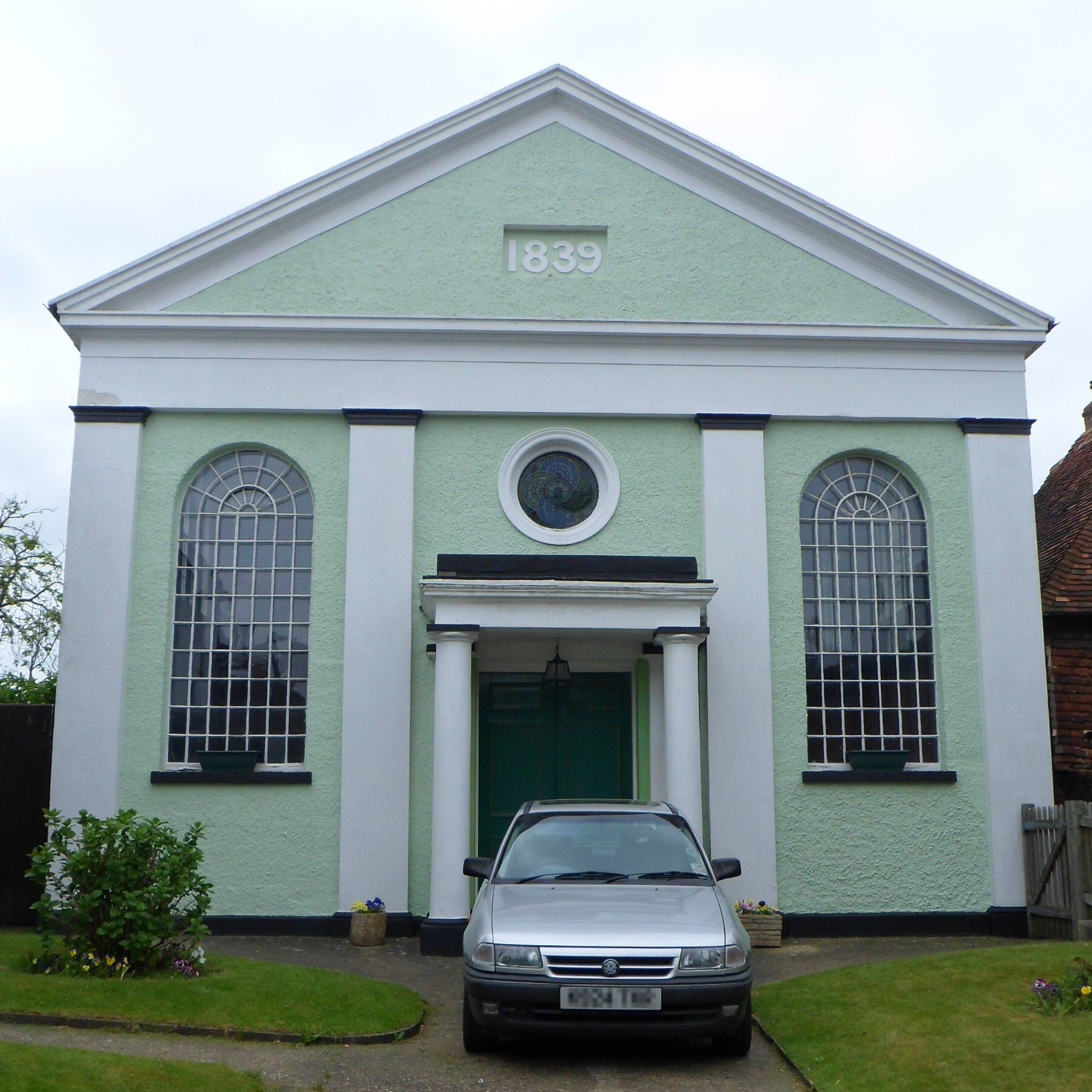 Westerham Evangelical Congregational Church, Fuller's Hill, Westerham, Sevenoaks District, Kent, England. Listed at Grade II by English Heritage (NHLE Code 1243951)
