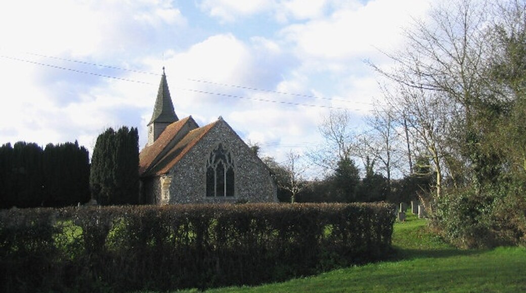 Kuva ”Leaden Roding” käyttäjältä John Winfield (CC BY-SA) / rajattu alkuperäisestä kuvasta