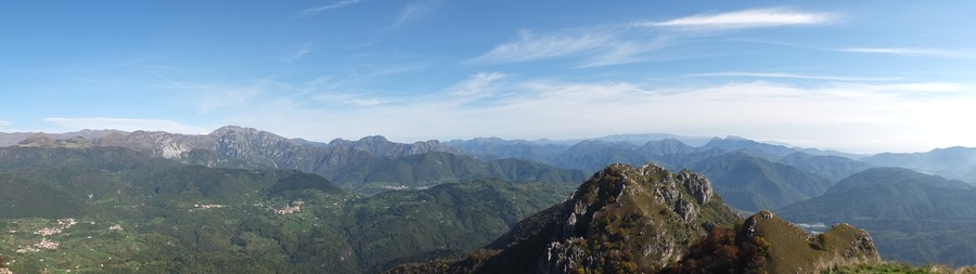 Vista sulla Valtrompia dalla Corna di Savallo