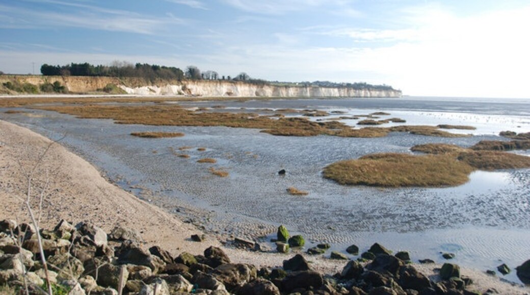"Cliffsend"-foto av david mills (CC BY-SA) / Urklipp från original