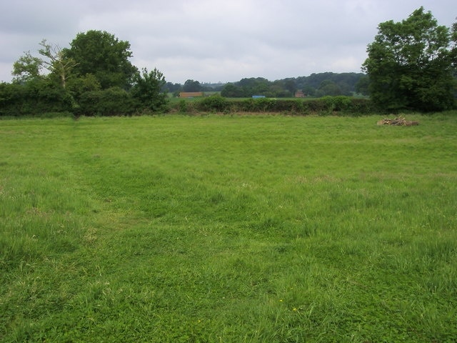 Foto „Coleshill“ von Shaun Ferguson (CC BY-SA)/zugeschnittenes Original