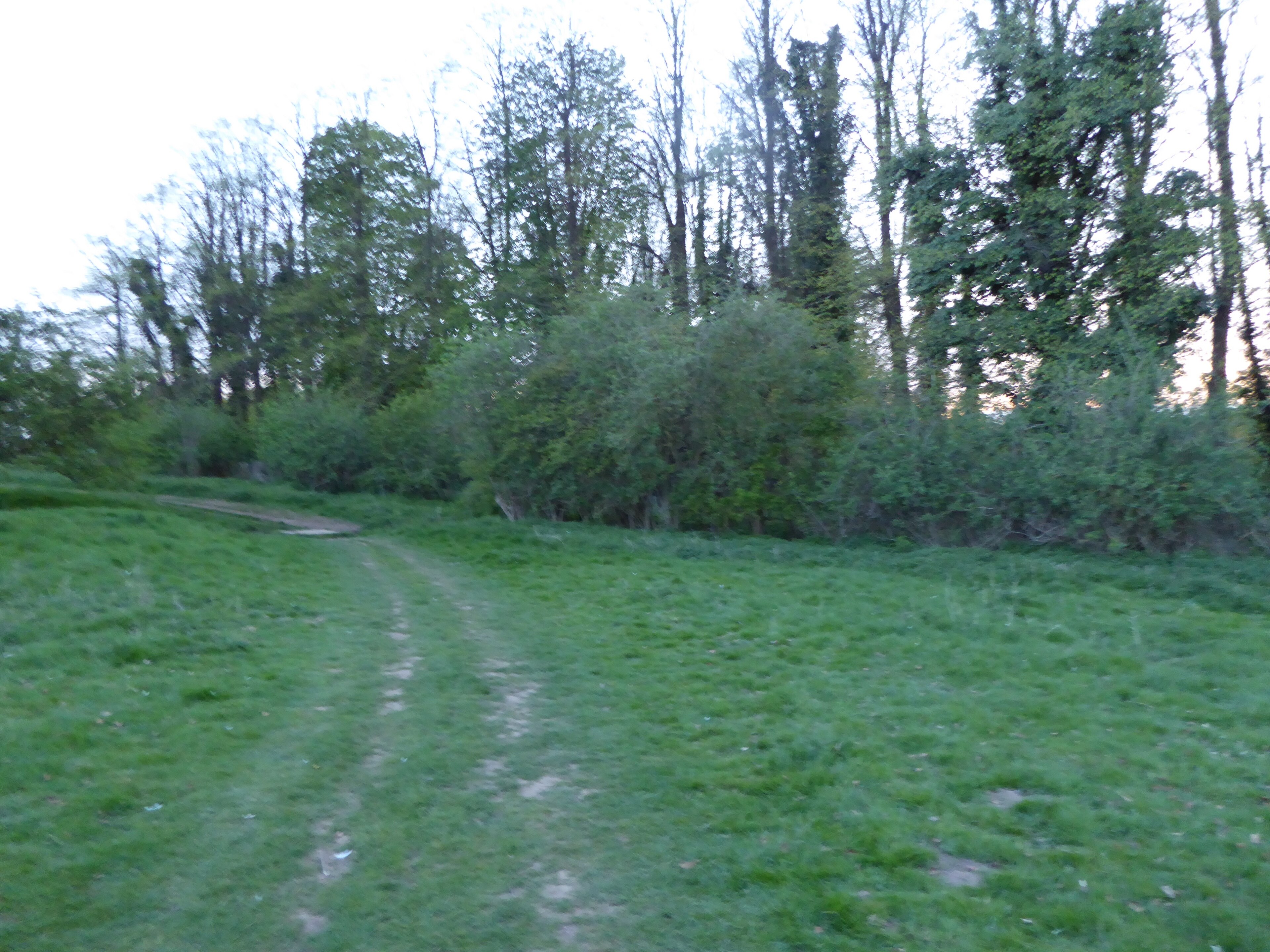 Foto „Barton Seagrave“ von Dudley Miles (CC BY-SA)/zugeschnittenes Original