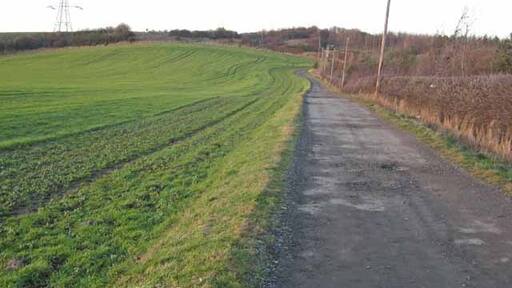 Foto „Warden Law“ von Oliver Dixon (CC BY-SA)/zugeschnittenes Original