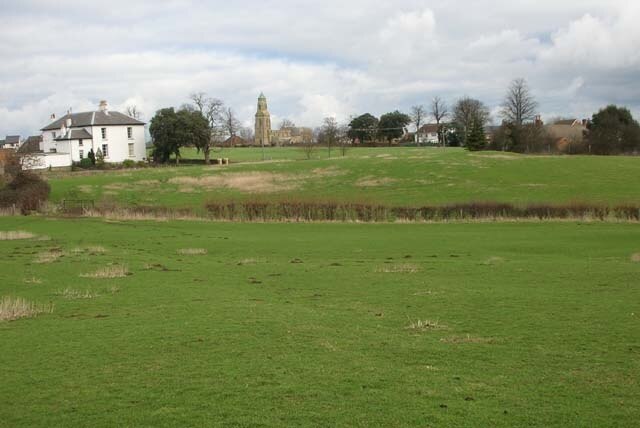 Foto “Bythorn and Keyston” tomada por Will Lovell (CC BY-SA); recorte de la original