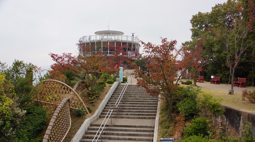 Photo "Senkoji Ropeway" by lienyuan lee (CC BY) / Cropped from original