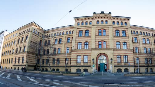 Foto „Bahnhofsviertel“ von Ajepbah (CC BY-SA)/zugeschnittenes Original