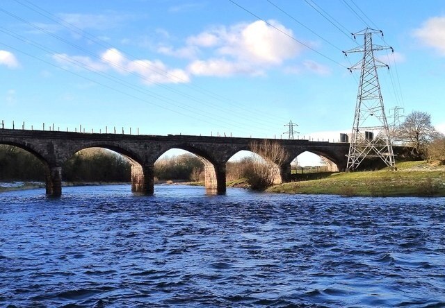 "Kingmoor"-foto av Mary and Angus Hogg (CC BY-SA) / Urklipp från original