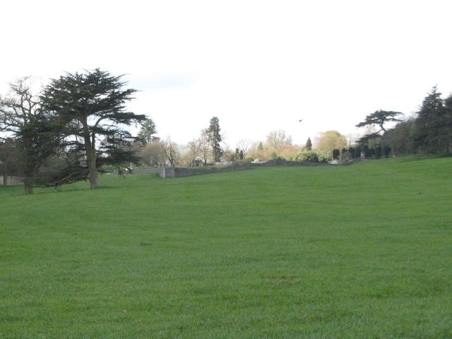 Site of Osmaston Hall Osmaston Hall a mock tudor mansion house built by Francis Wright, owner of Butterly Steelworks in the 1850s. This terrace still remains although the house was demolished by Sir John Walker, by then the owner, in 1964 when he moved to Staffordshire.