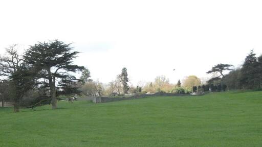 Photo "Osmaston" by David Stowell (CC BY-SA) / Cropped from original