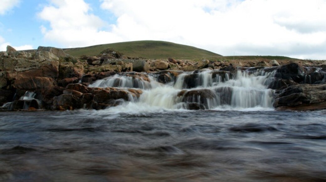 "Cumrew"-foto av Peter McDermott (CC BY-SA) / Urklipp från original