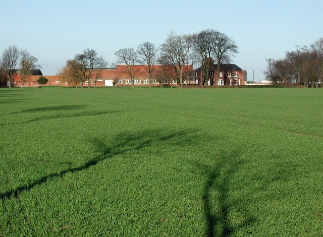 Ảnh "Đảo Sunk" của Paul Glazzard (CC BY-SA) / Cắt từ ảnh gốc