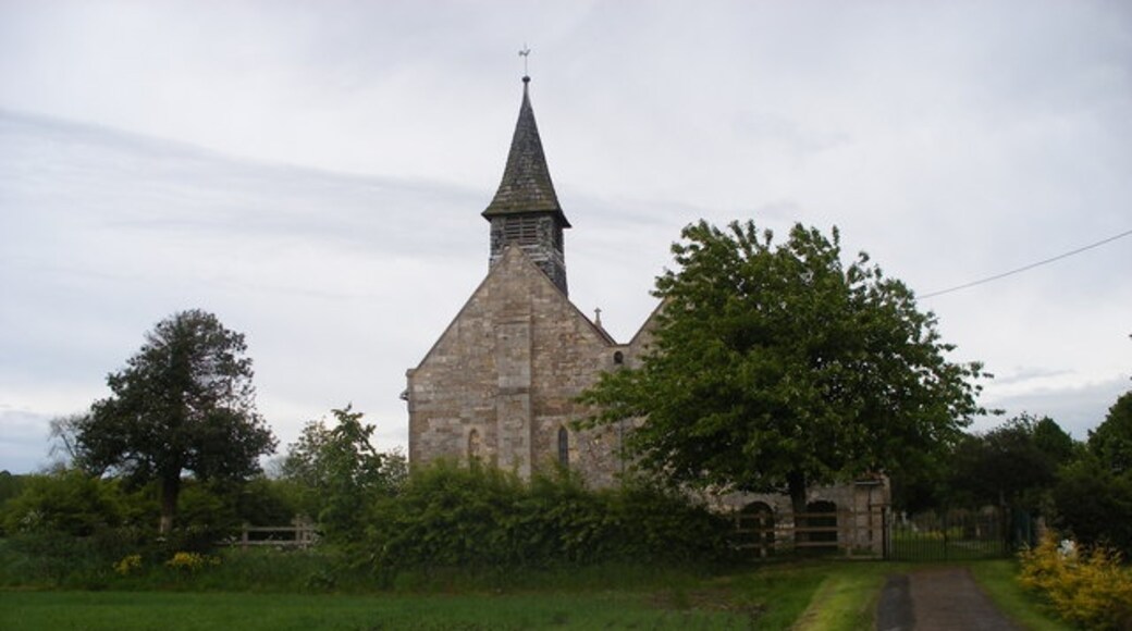 Foto “Ryther con Ossendyke” tomada por SMJ (CC BY-SA); recorte de la original