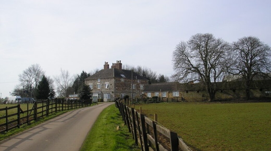 Foto „Broughton“ von David Tucker (CC BY-SA)/zugeschnittenes Original