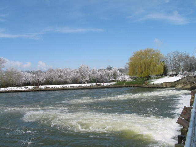 Benson Lock with snow