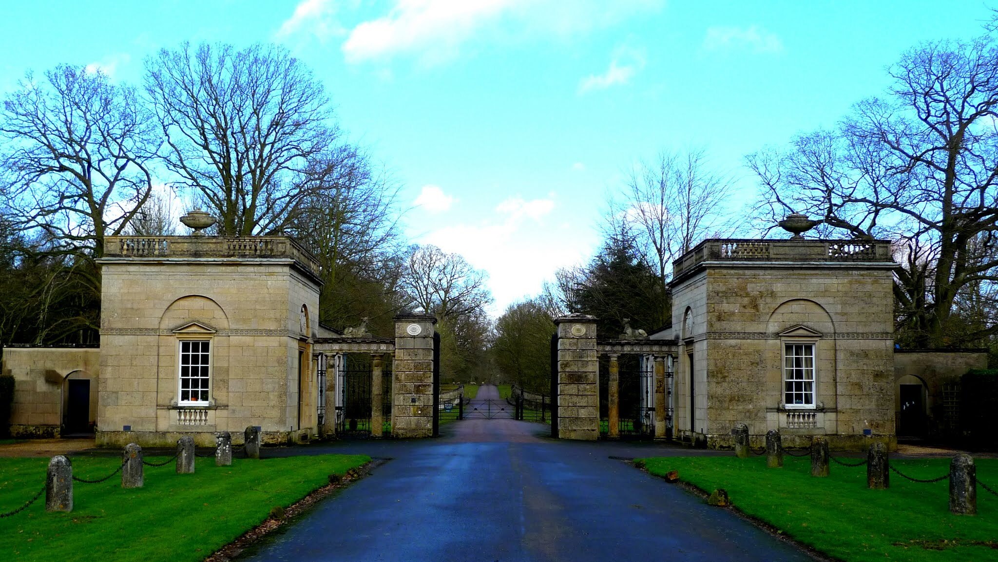 Foto „Cottesbrooke“ von Tim Tregenza (CC BY-SA)/zugeschnittenes Original