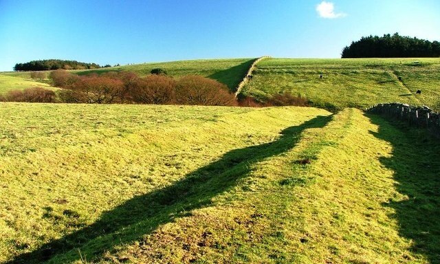 Foto "Lockton" por Mick Garratt (CC BY-SA) / Recortada de la original