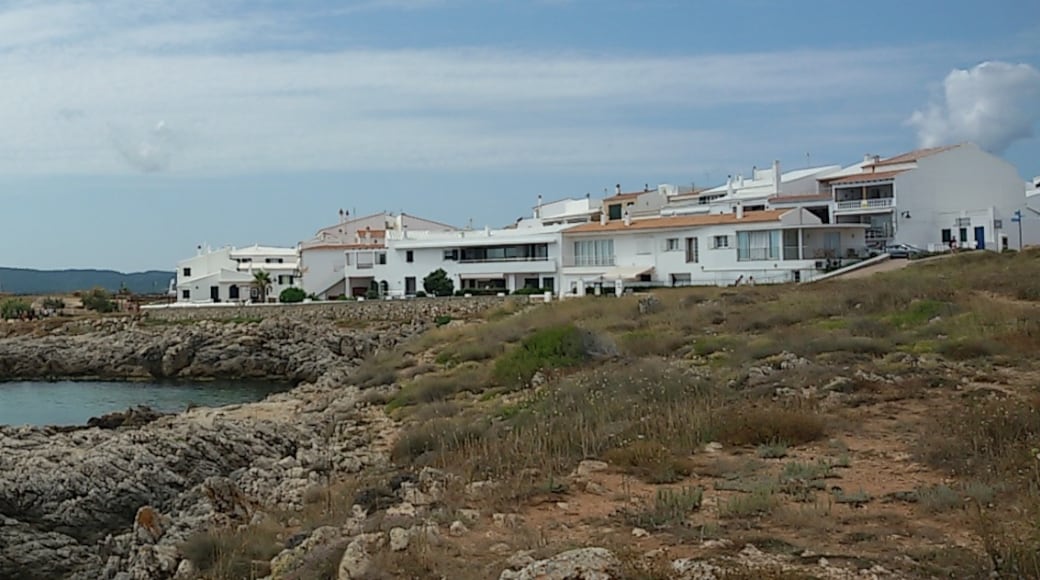 Foto "Reserva Marina del Norte de Menorca" por Josefito123 (page does not exist) (CC BY-SA) / Recortada de la original