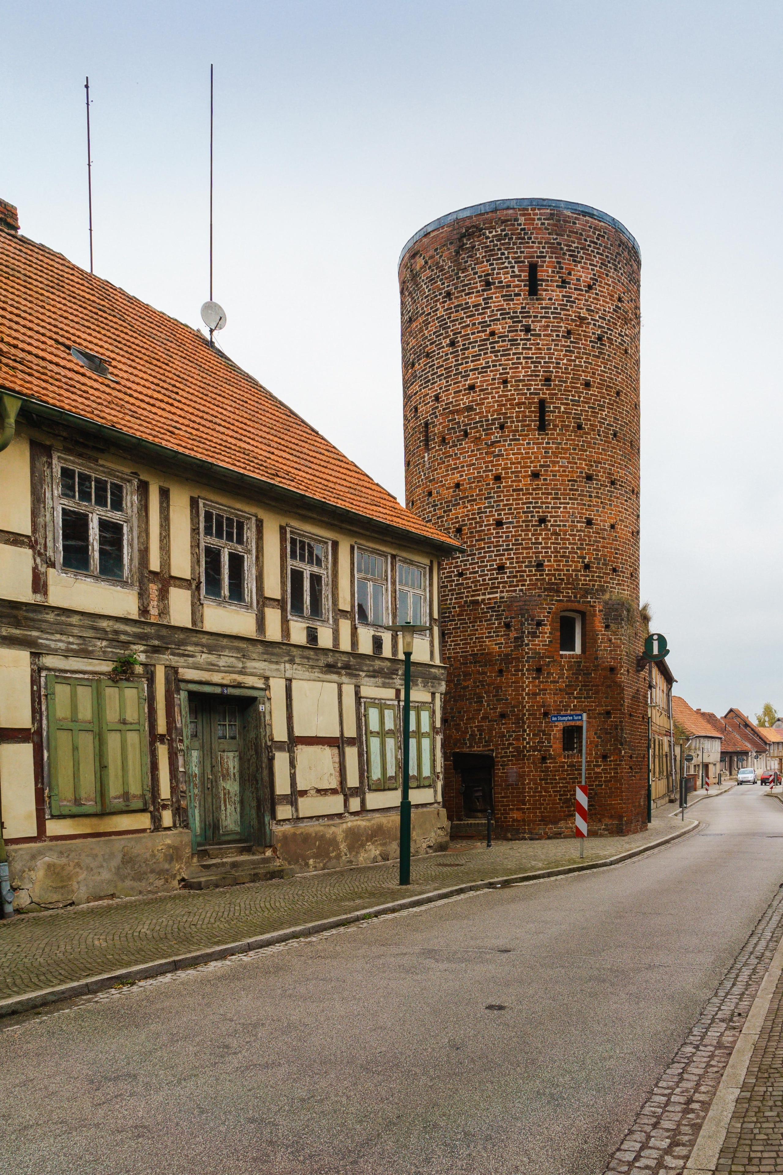 Photo "Lenzen" by Radler59 (CC BY-SA) / Cropped from original