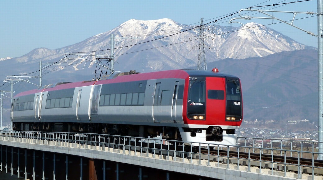 Nagano Electric Railway 2100 series EMU set E2 at Murayama Bridge