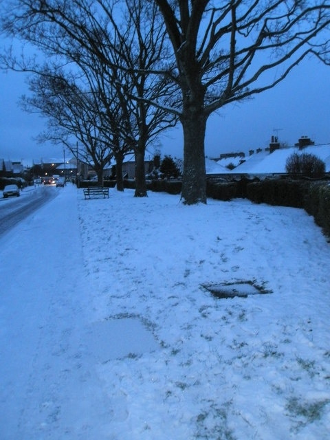 Unoccupied seat in Medina Road