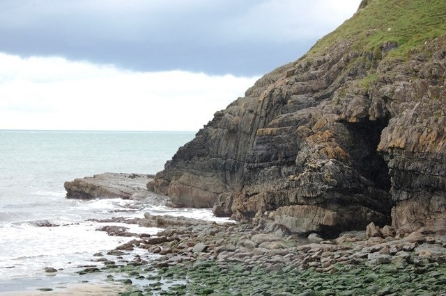 Cave at Cwmtydu