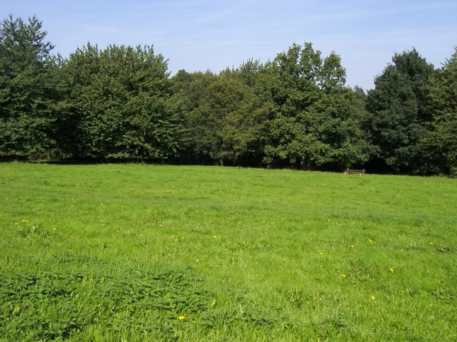 Photo "Downley" by Shaun Ferguson (CC BY-SA) / Cropped from original