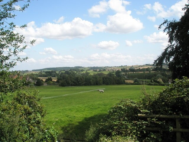 Foto „Shipton“ von Basher Eyre (CC BY-SA)/zugeschnittenes Original