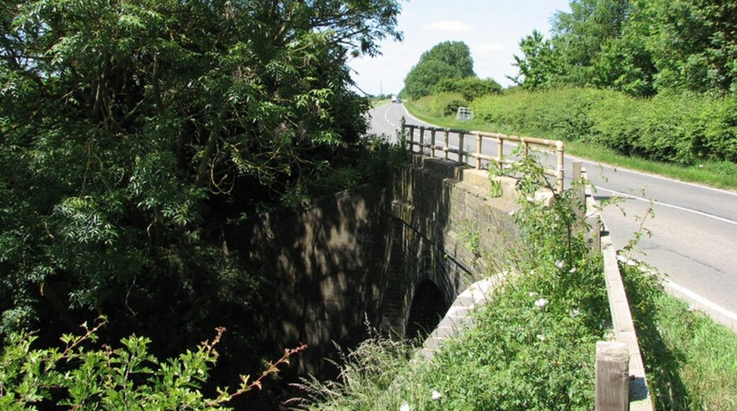 Foto “Gunby and Stainby” tomada por John Sutton (CC BY-SA); recorte de la original