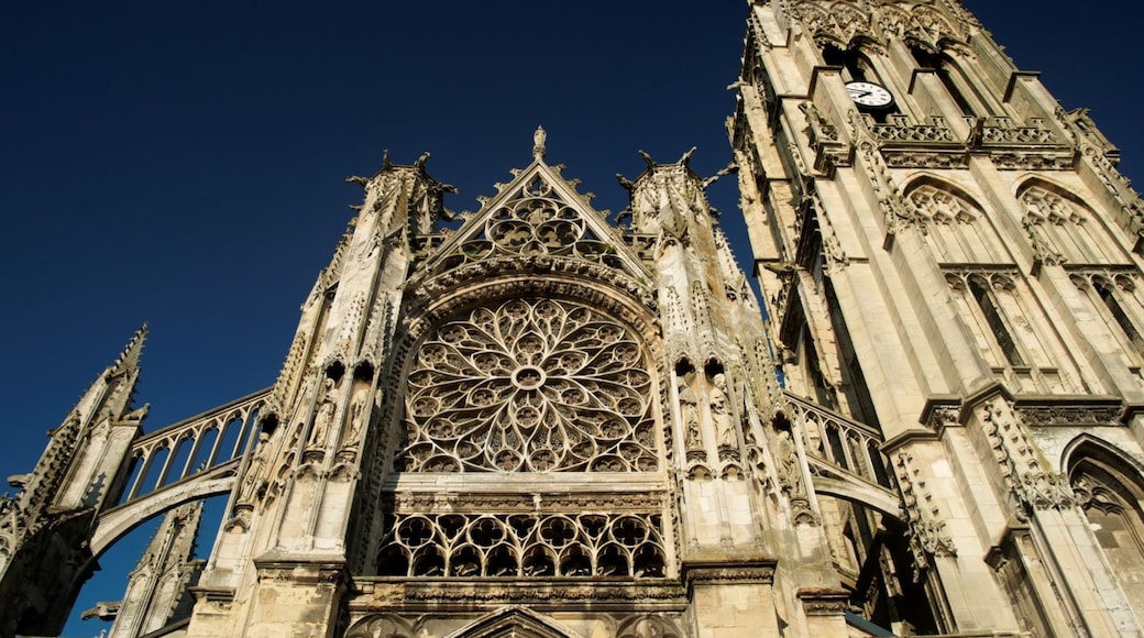 Foto „Kathedrale Saint-Jacques“ von Txllxt TxllxT (CC BY-SA)/zugeschnittenes Original