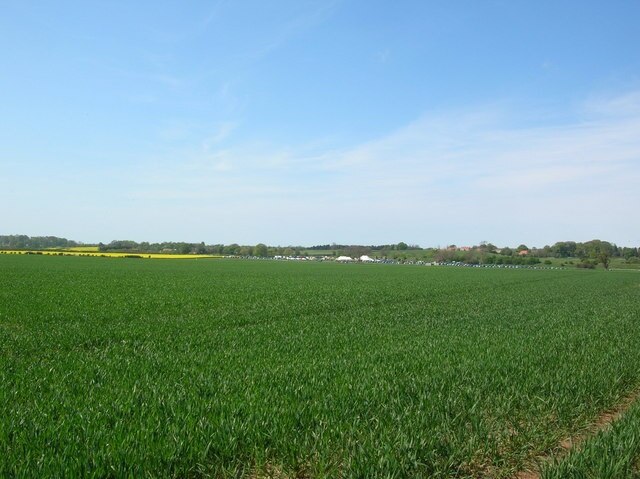 Photo "Hutton Buscel" by DS Pugh (CC BY-SA) / Cropped from original