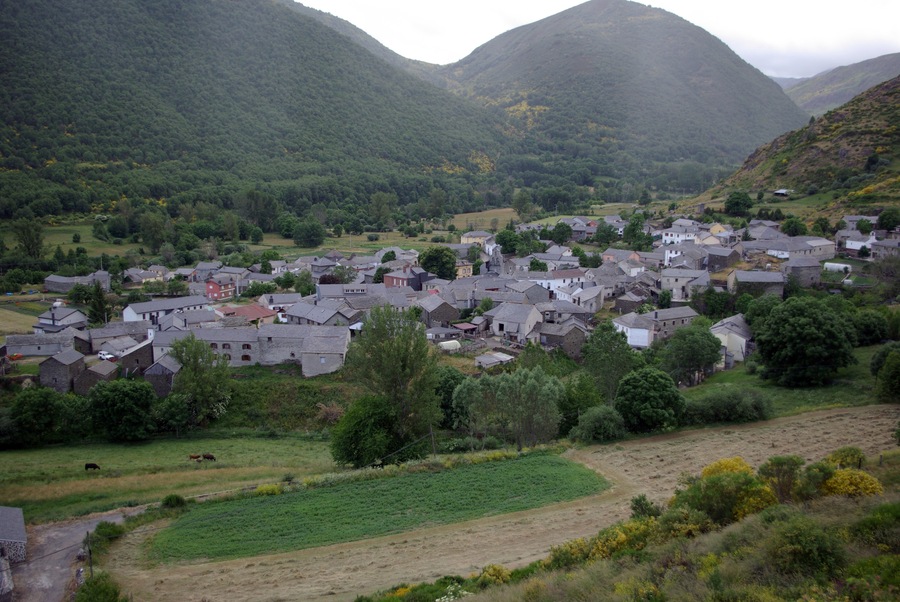 Murias de Paredes (León, Spain).